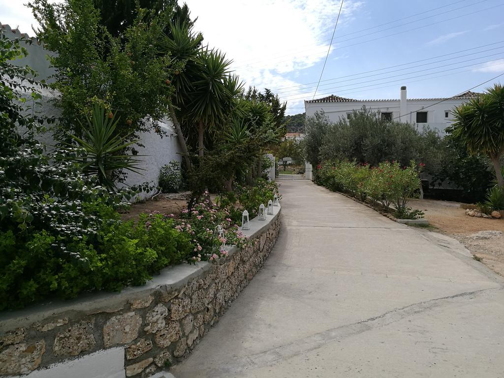 Villa Metaxa Spétses Exterior foto