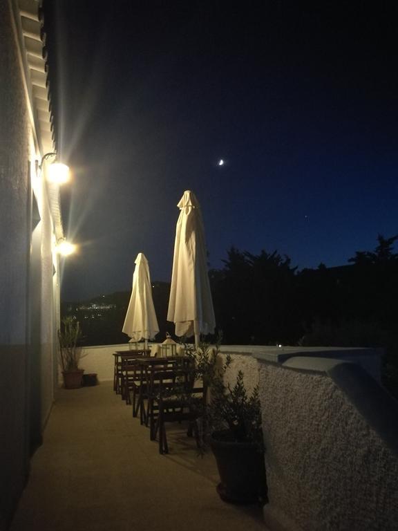 Villa Metaxa Spétses Exterior foto